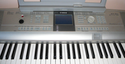 Yamaha  on Yamaha Dgx 505 Electric Portable Grand Piano